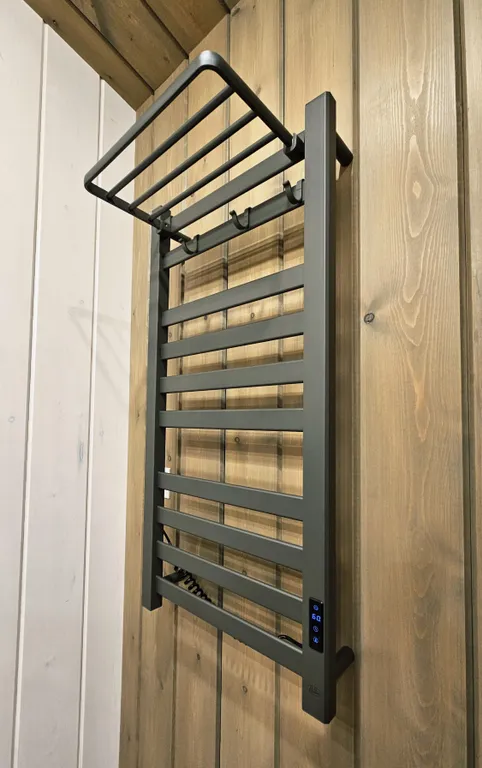 Далеко и надолго