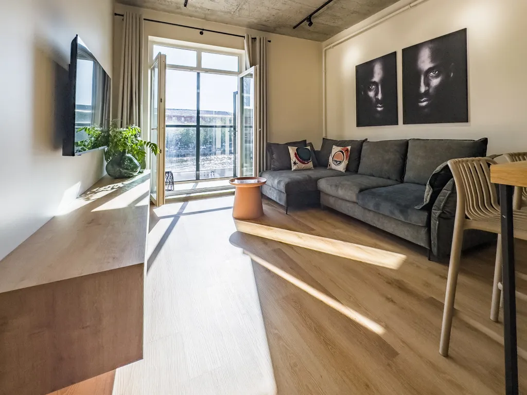 Апартамент с видом на реку в ЖК Рыбная деревня