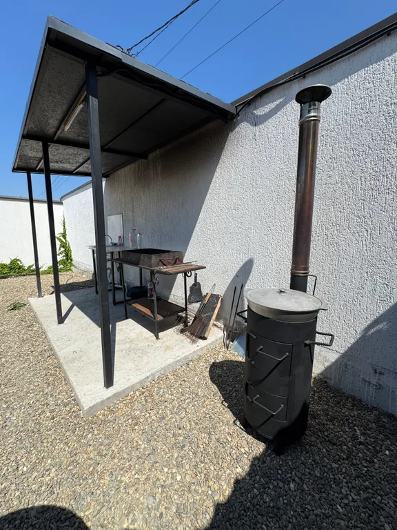 Уютный дом с видом на горы