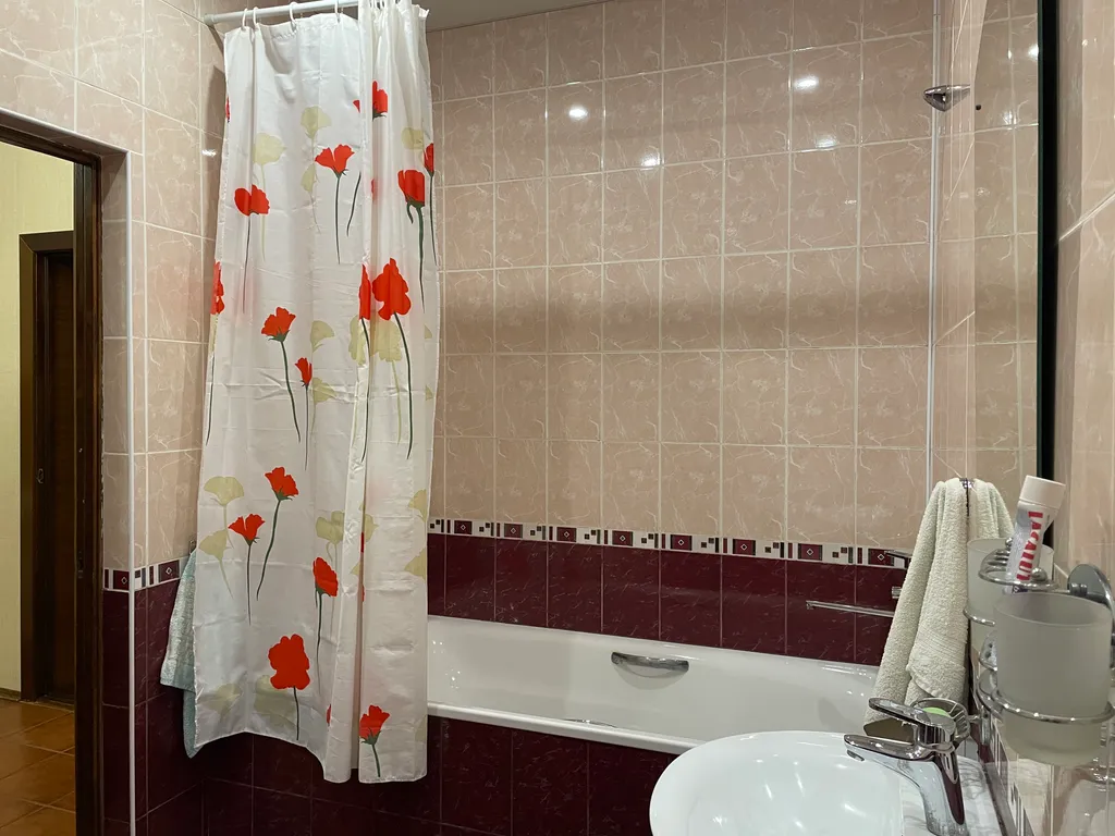 Коттедж Уютный дом, в центре города ,с шашлычной зоной и крытым двором. — Махачкала