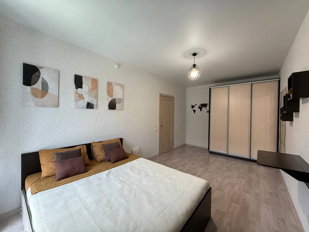 Просторная квартира в лесу в ЖК Свобода