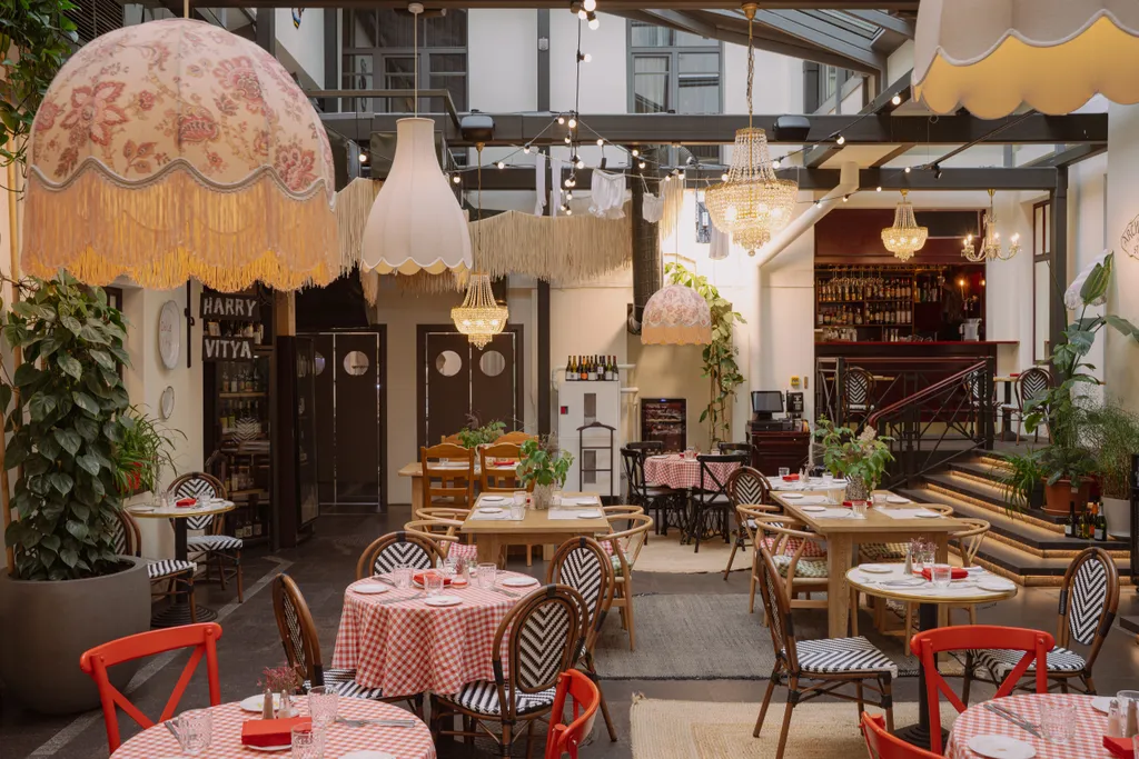 AKYAN St. Petersburg