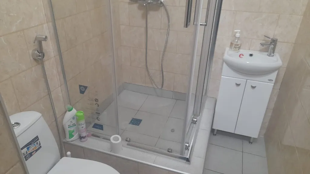 1 комнатная замечательная квартира