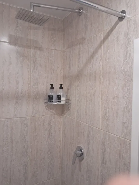 Уютный дом в черте города с банным чаном