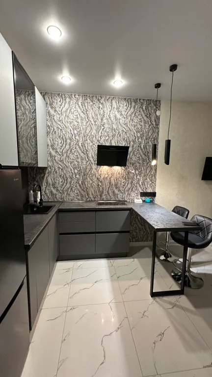 Стильная квартира в центре города и гор