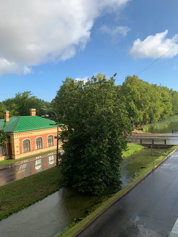 Уютная квартира в 300 метрах от Фонтанов