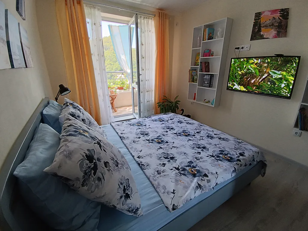 Уютная квартира с видом на море и горы