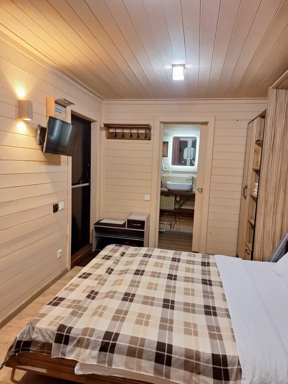 Уютный домик в лесу