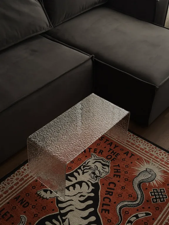 Дизайнерская однокомнатная квартира рядом с центром