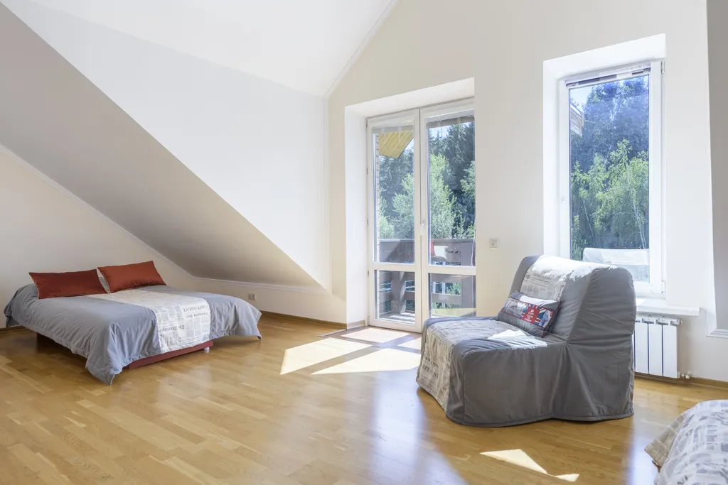 Просторный комфортабельный коттедж с баней