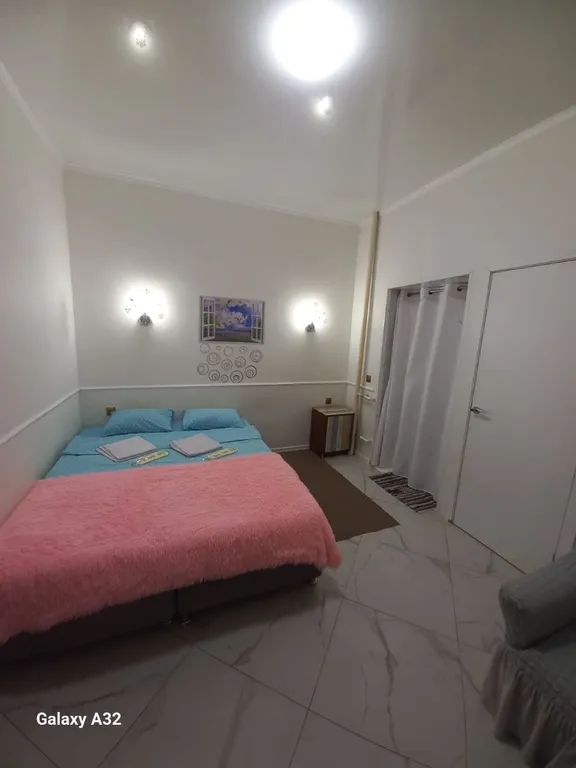 Недорогой уютный номер в семейном мини отеле