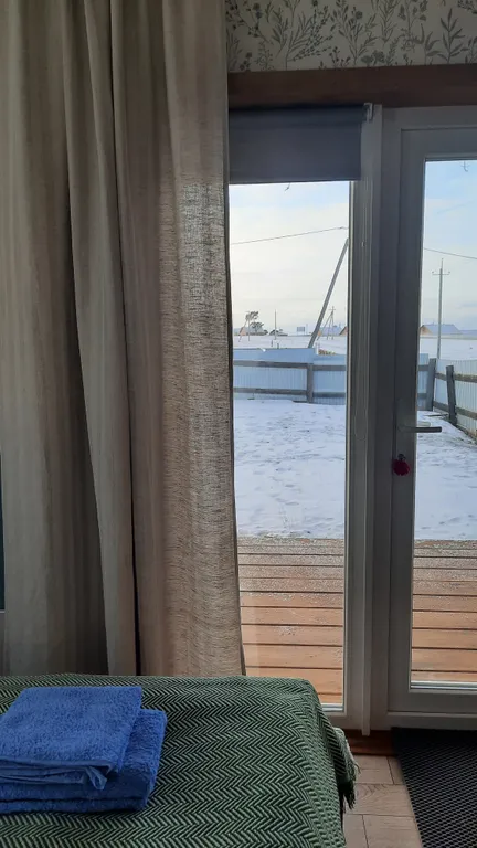 Домик с видом на Байкал