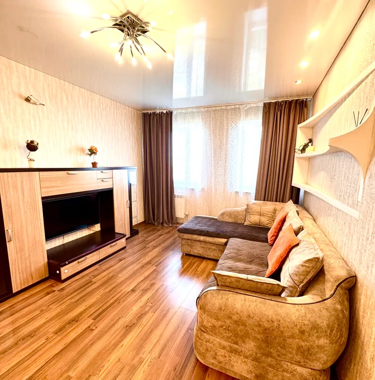 2-х комнатная квартира с хорошим ремонтом в центре