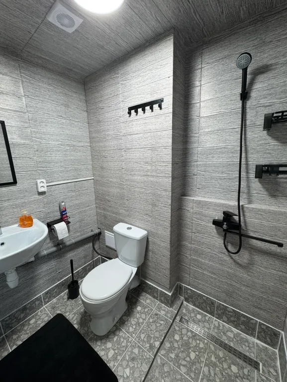 Дом с баней в лесу