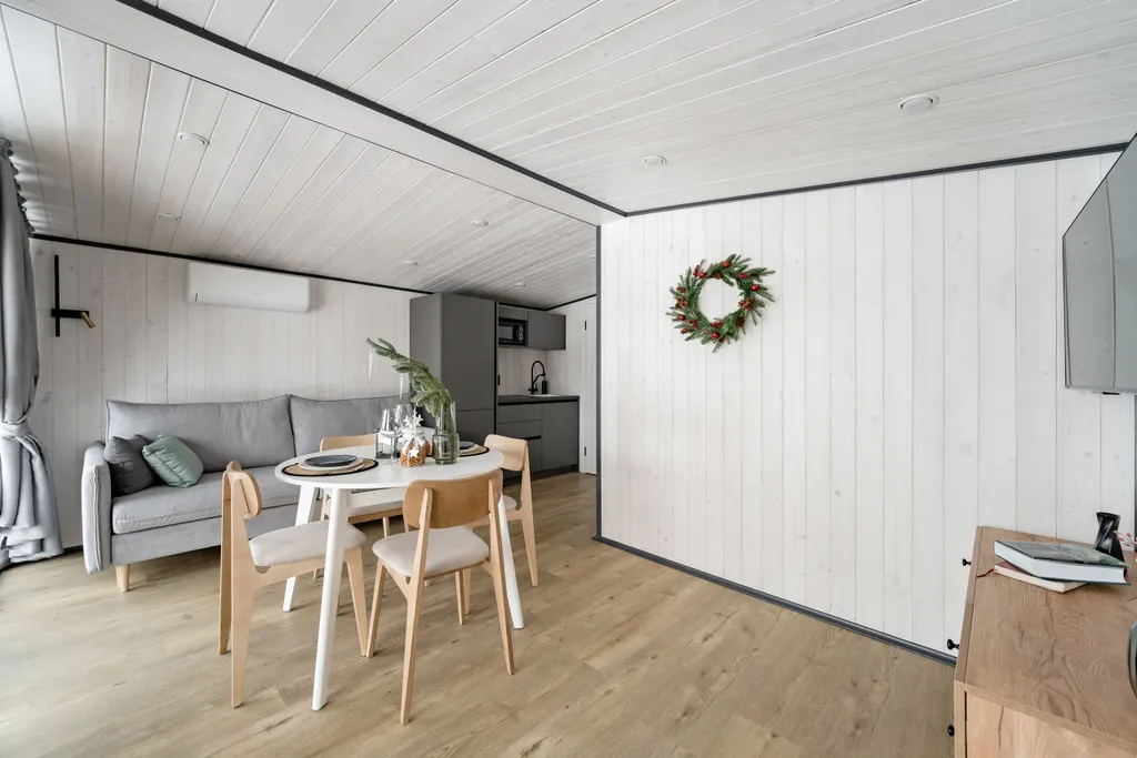 Семейный коттедж с 1 спальней с мангальной зоной — аренда посуточно в Троицк