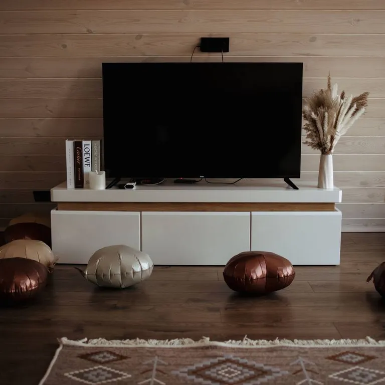 Треугольный дом с банным чаном A-freme paradise house by