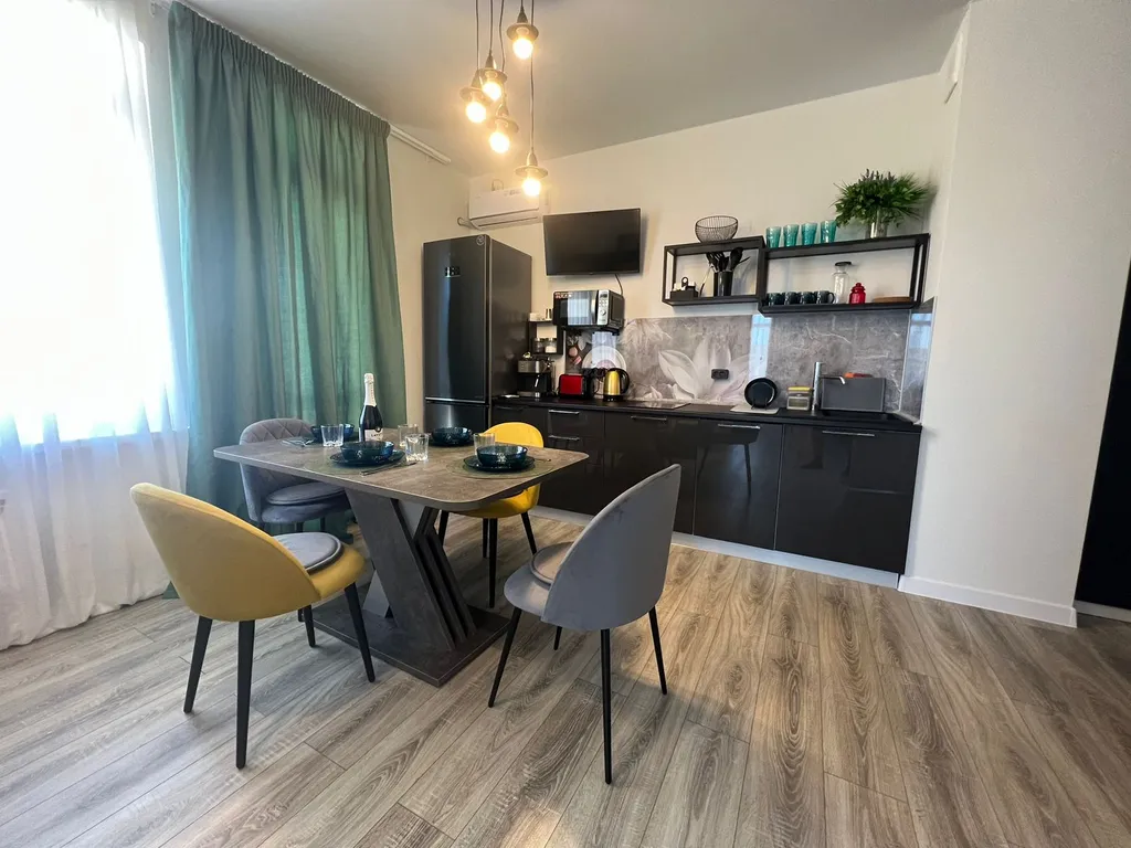 Квартира 41 Евротри с бассейном на 5 человек — аренда посуточно в Сукко