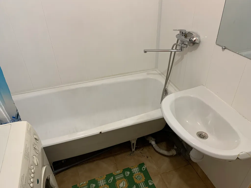 Квартира 1-комнатная квартира через дорогу от ТРЦ Планета — Красноярск