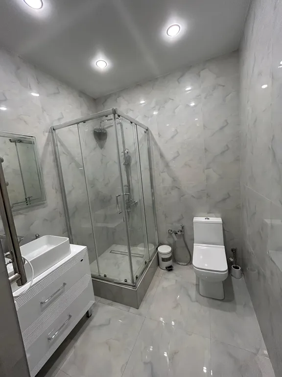 Дом с бассейном