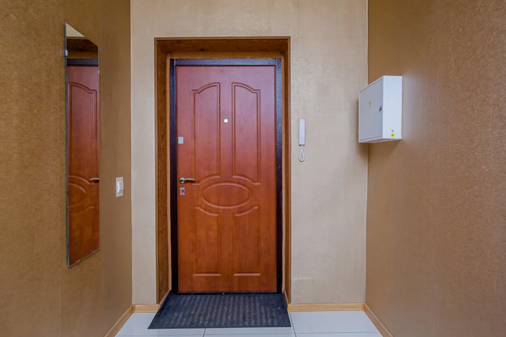 Студия рядом с ПрезидентОтелем и МВД