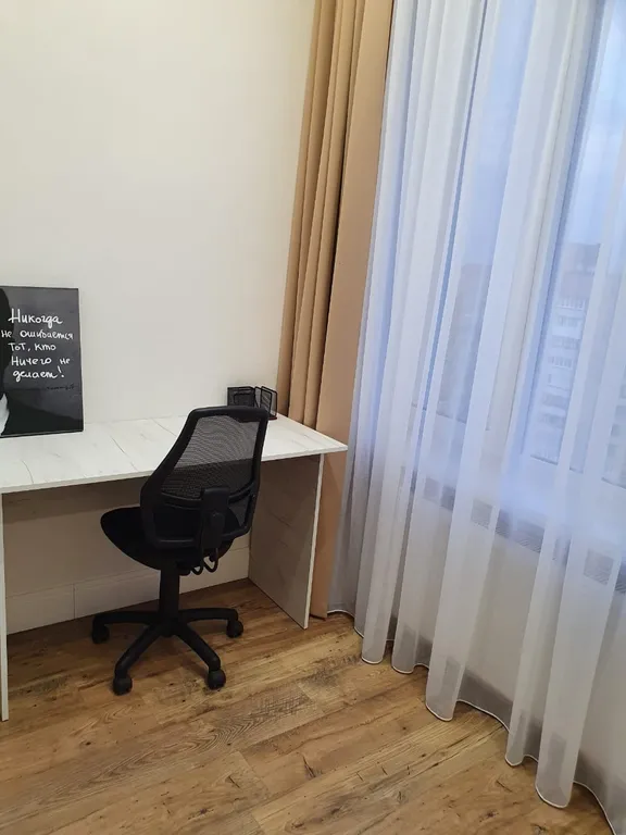 Квартира студия с оригинальным дизайнерским ремонтом