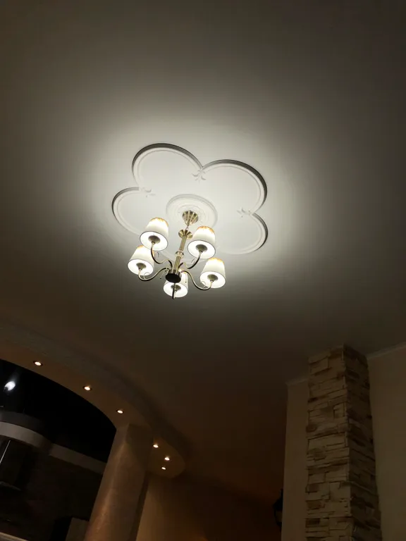 В Индустриальном районе тц Планета