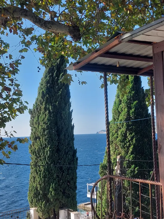 Евродвушка с видом на море на первой береговой линии