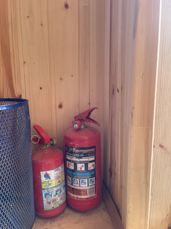 Дом с бассейном, баней и чаном