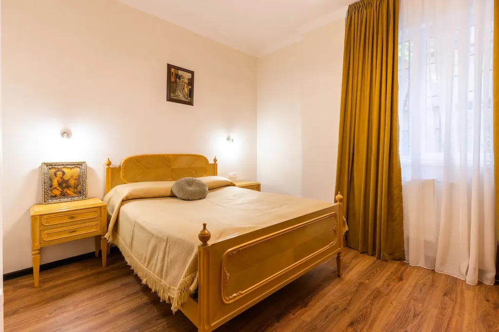 5-комнатная Квартира