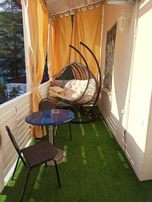 Апартамент с видом на море на берегу Пицундской бухты