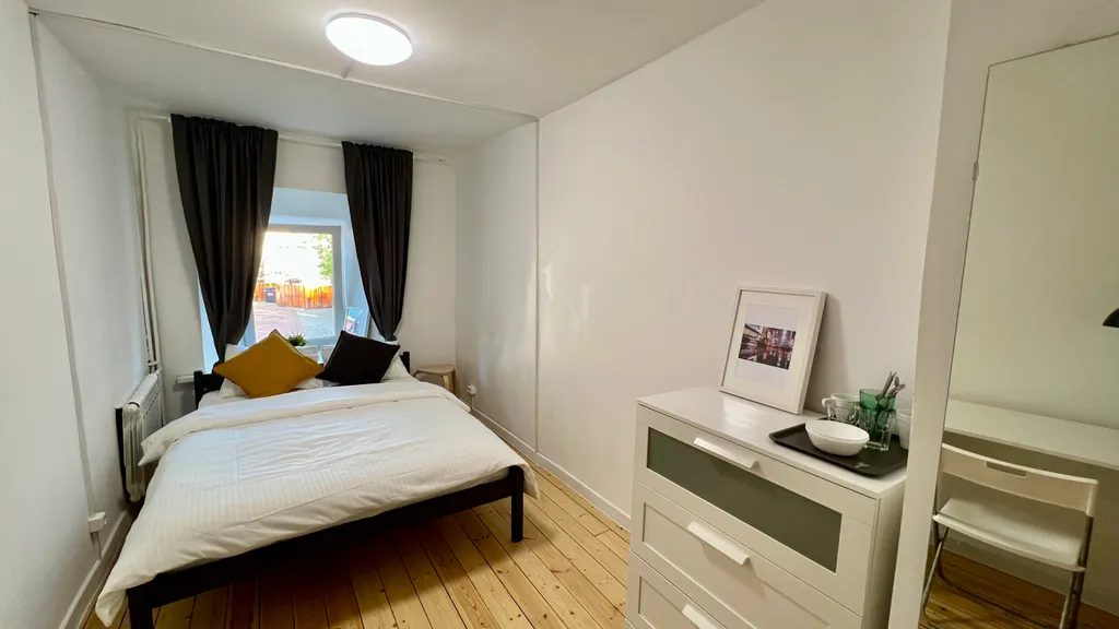 Уютная и светлая комната у Московского Кремля