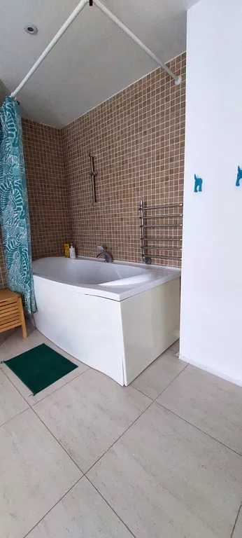 Большой уютный дом для большой семьи или компании