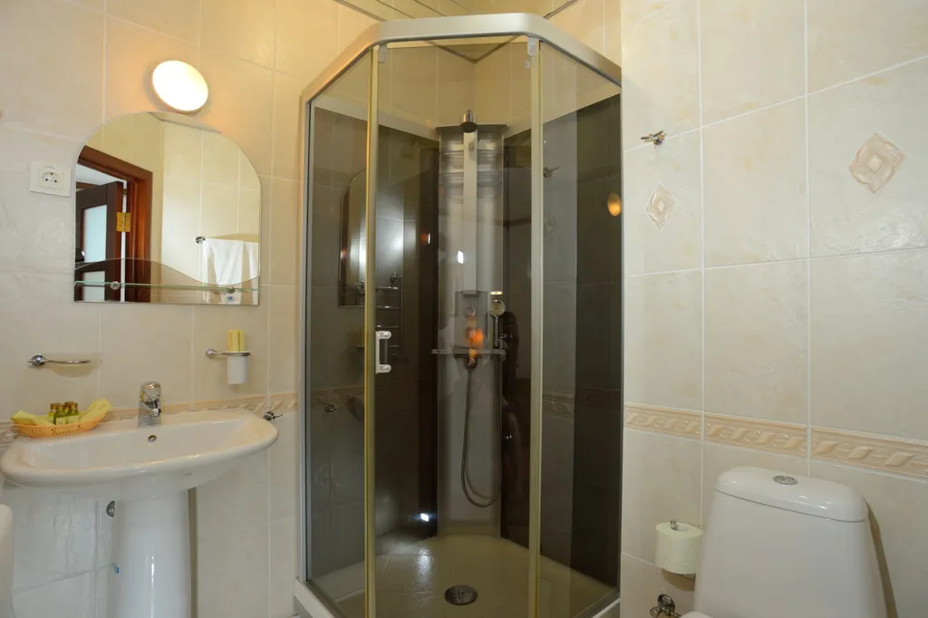 Дом с бассейном и баней для уединенного отдыха