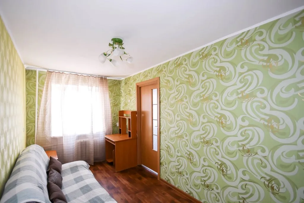 Квартира 2-комнатная Квартира — Омск