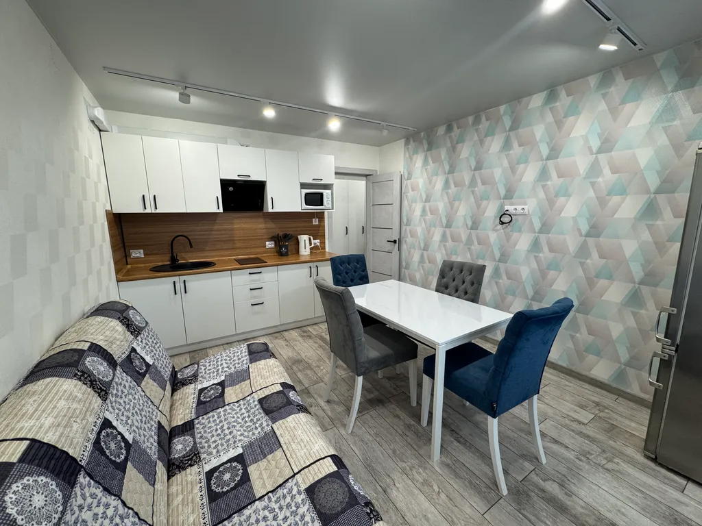 Уютная квартира недалеко от центра — аренда посуточно в Кириллов