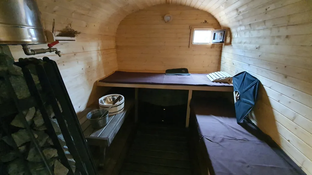 Коттедж Уютный дом в стиле барн — Дятловка