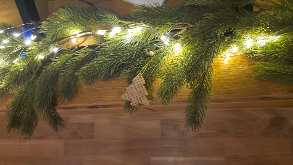 Коттедж 30 метров Под соснами