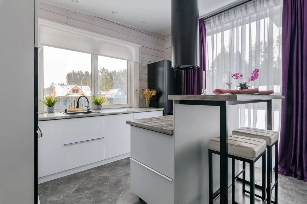 Уютный новый коттедж на берегу Финского залива
С баней на дровах