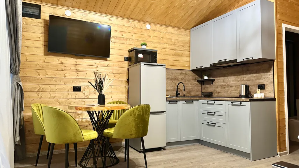 Коттедж relax с чаном и видом на хвойный лес