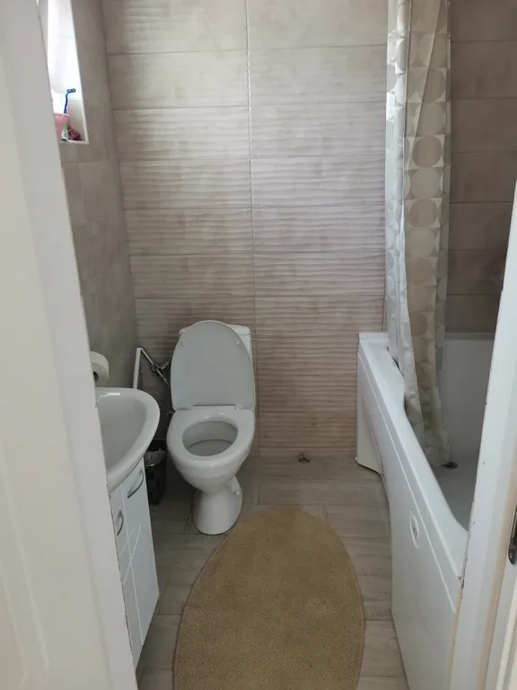 Дом с баней на берегу реки в 10 минутах от центра города