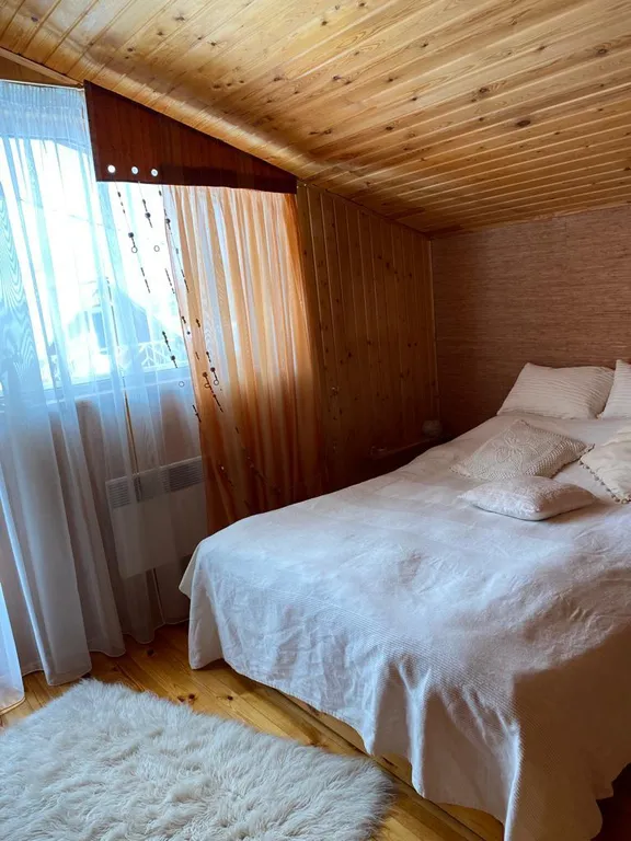 Уютный дом для семейного отдыха на берегу реки Шуя