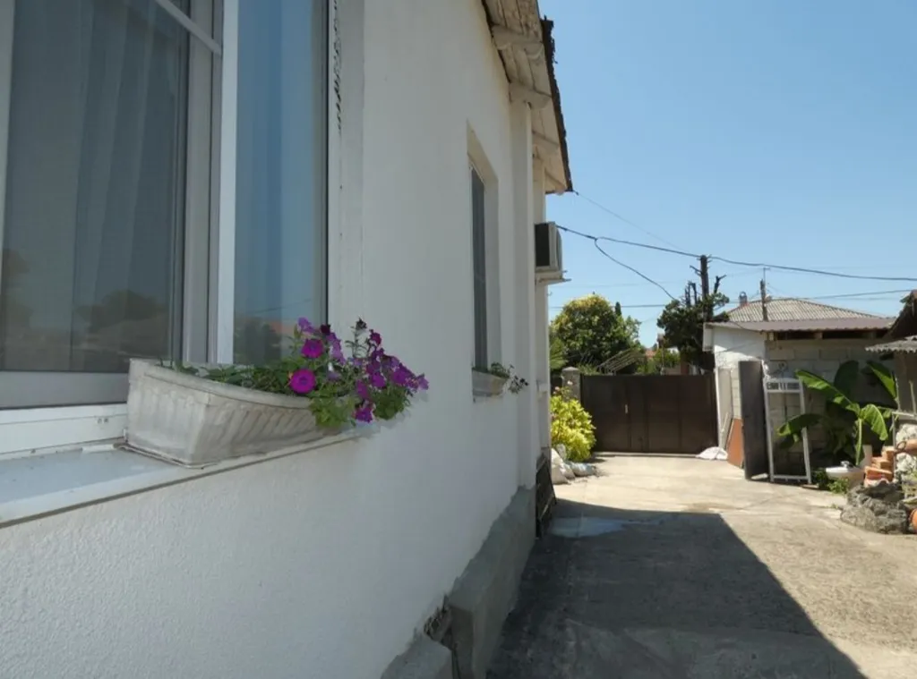 Дом под ключь у Нонны