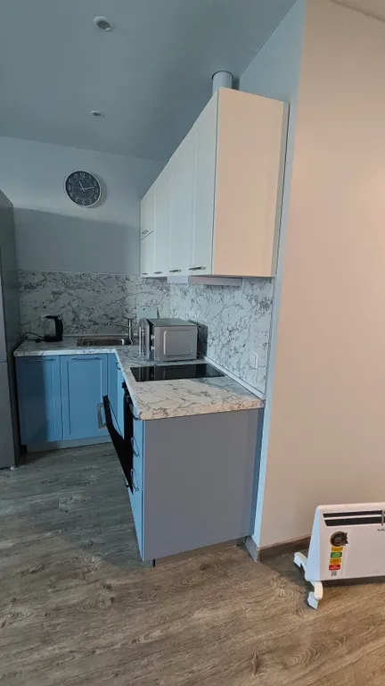 Квартира Студия в доме с большой парковкой и рядом с объездной дорогой — Владивосток