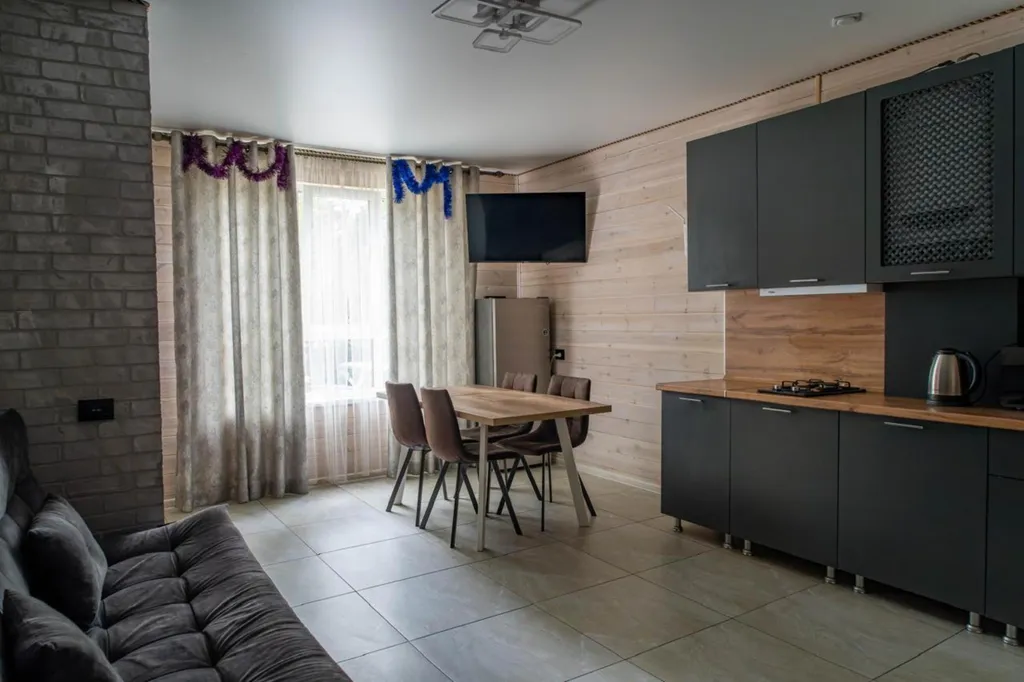 4-комнатный Дом