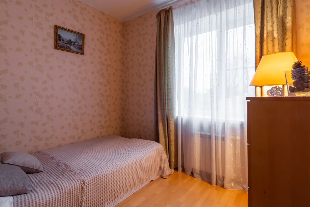 Большой коттедж на берегу Волги