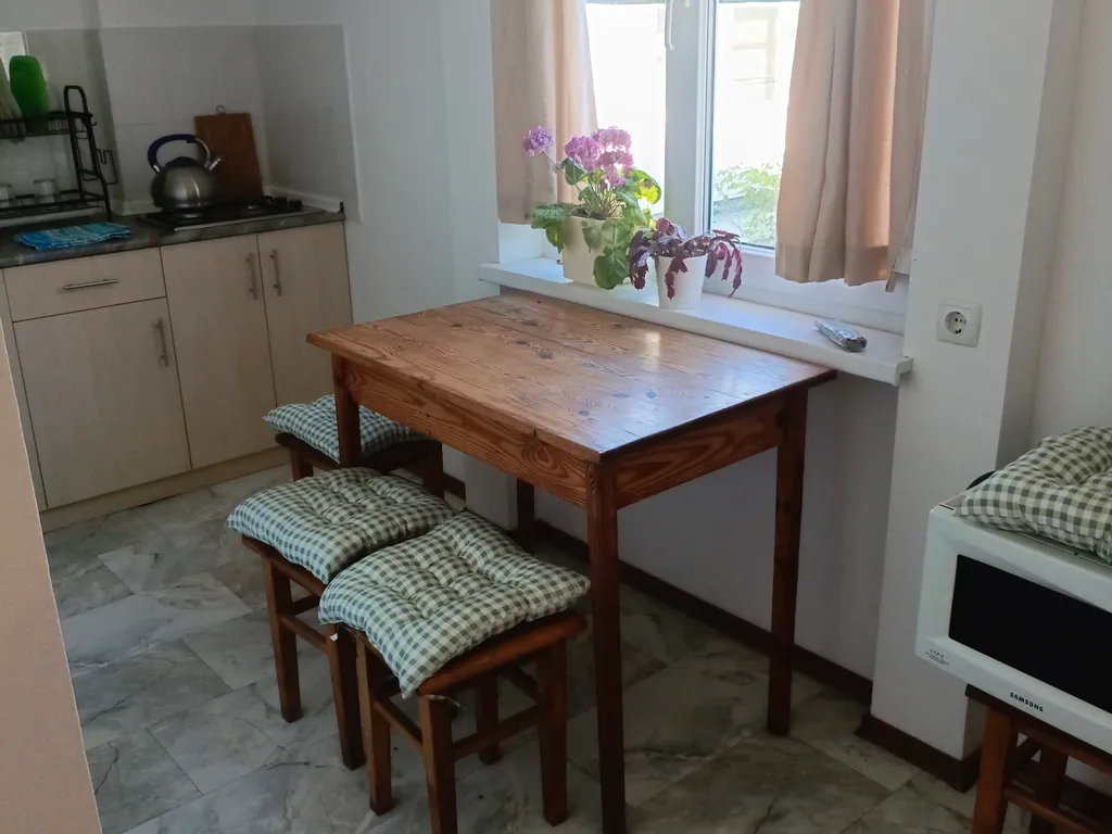 Уютный коттедж с видом на горы — аренда посуточно в Судак