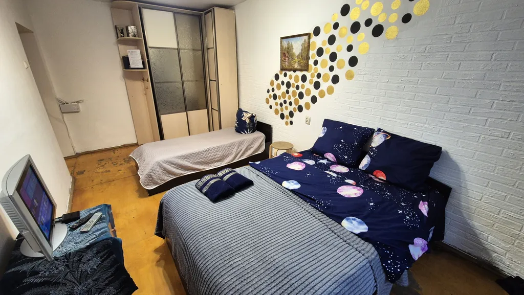 2-х комнатная квартира на Оранжерейной с 5 раздельными местами