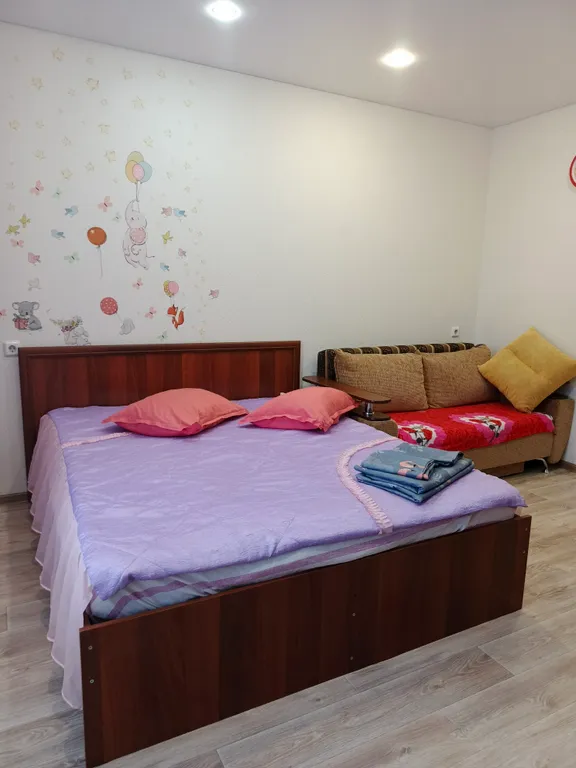 Уютная квартира в новом доме в центре города — аренда посуточно в Миасс