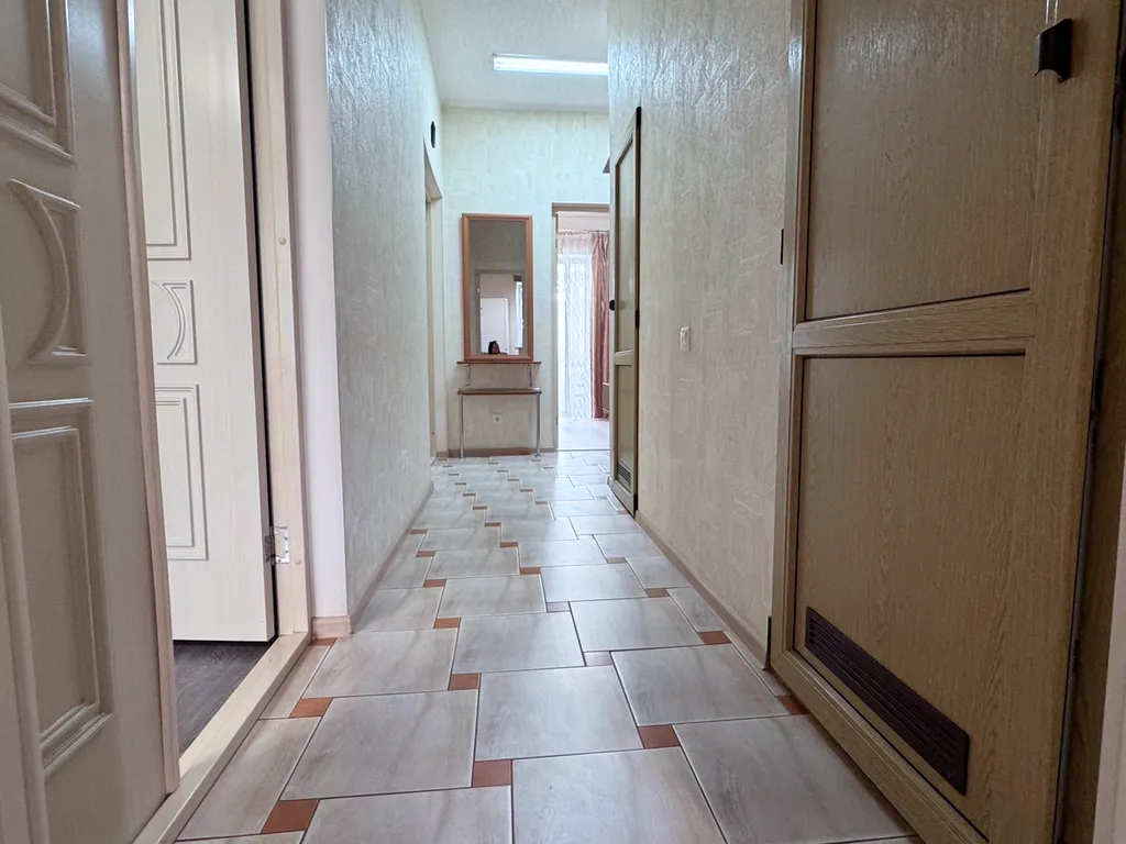 Трёхкомнатная квартира в центре