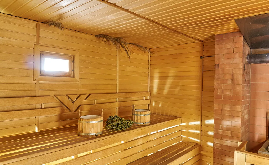 Коттедж с баней на дровах и купелью